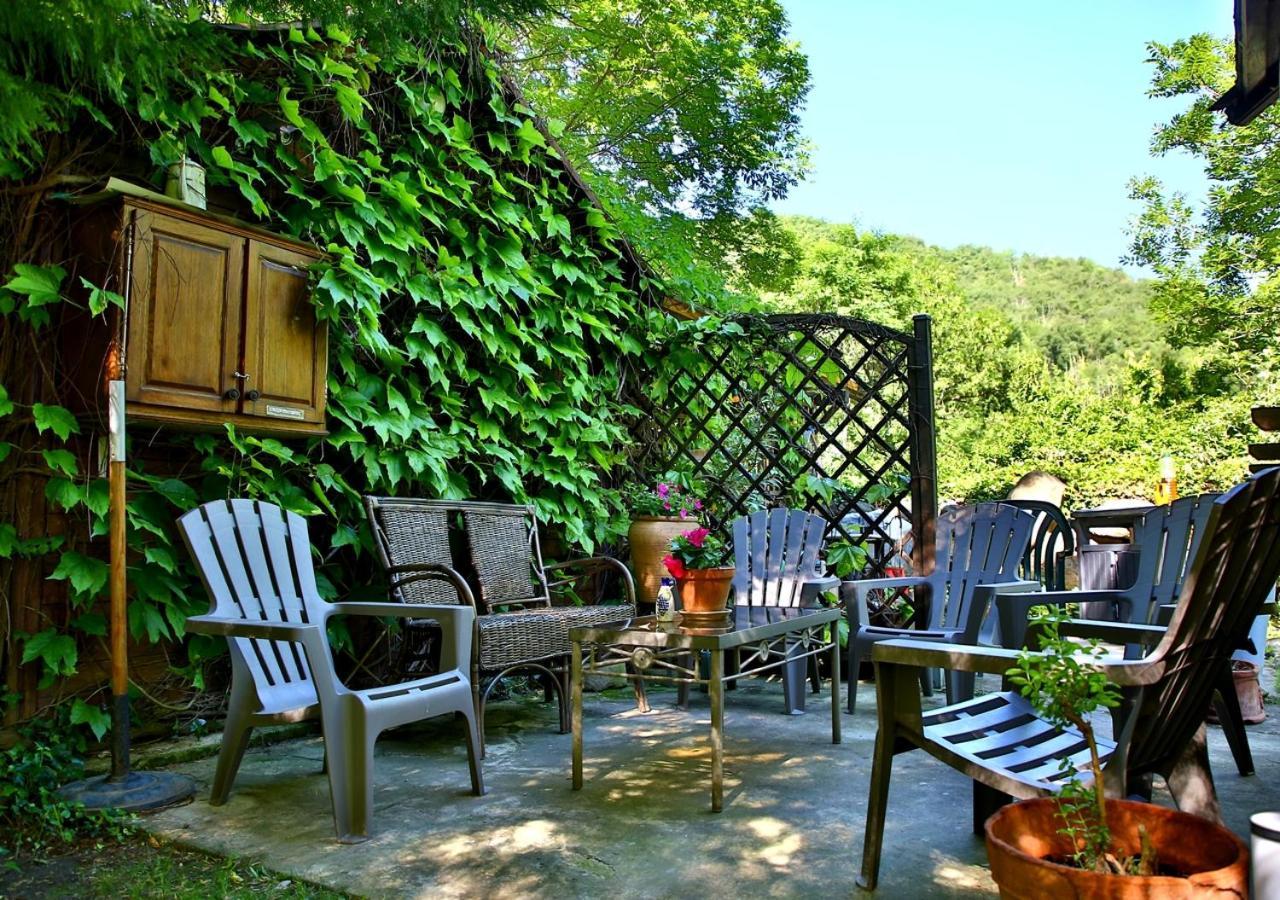 Beau Vallon - Gîte et Chambres d'Hôtes Pyrénées-Méditerranée - Pays Catalan Sahorre Extérieur photo