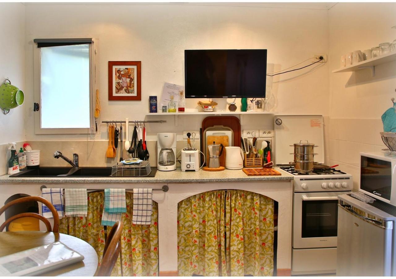 Beau Vallon - Gîte et Chambres d'Hôtes Pyrénées-Méditerranée - Pays Catalan Sahorre Extérieur photo