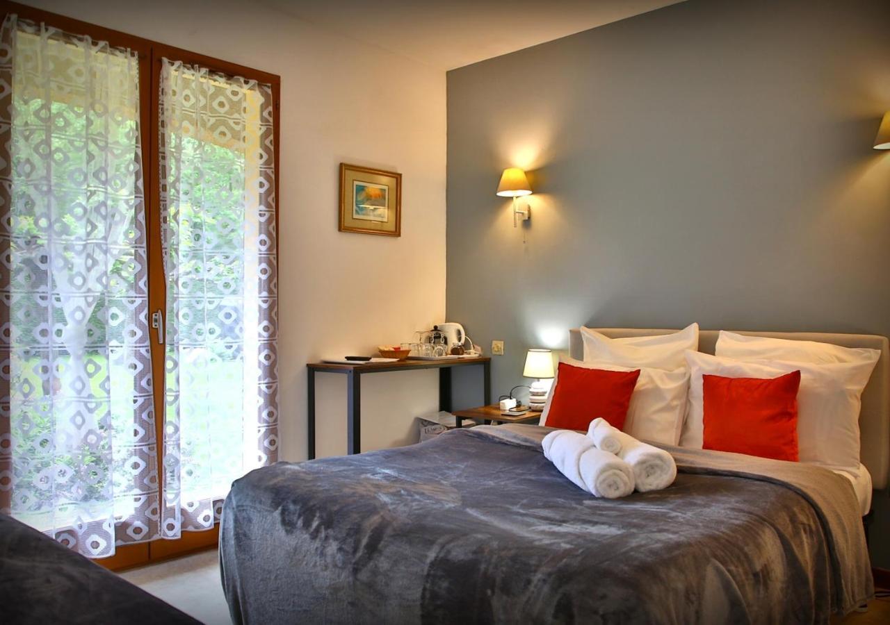 Beau Vallon - Gîte et Chambres d'Hôtes Pyrénées-Méditerranée - Pays Catalan Sahorre Extérieur photo