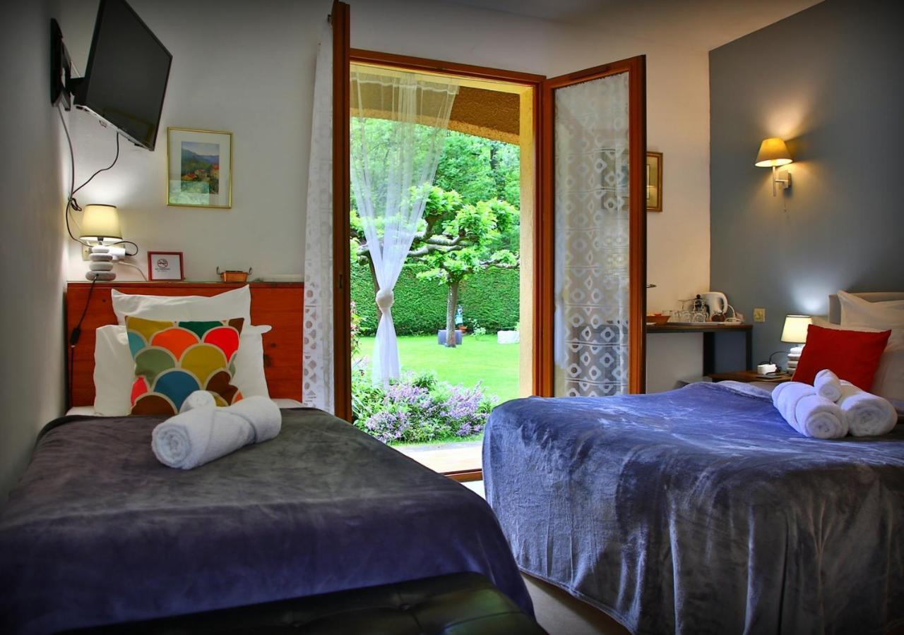Beau Vallon - Gîte et Chambres d'Hôtes Pyrénées-Méditerranée - Pays Catalan Sahorre Extérieur photo